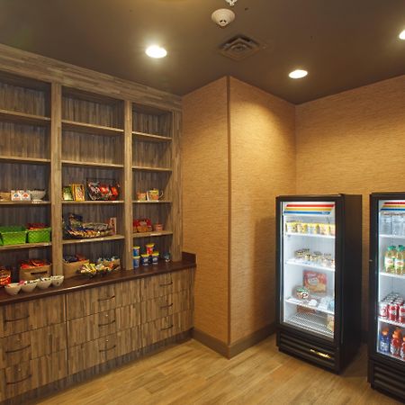 Holiday Inn Express & Suites Perry-National Fairground Area By Ihg Eksteriør billede
