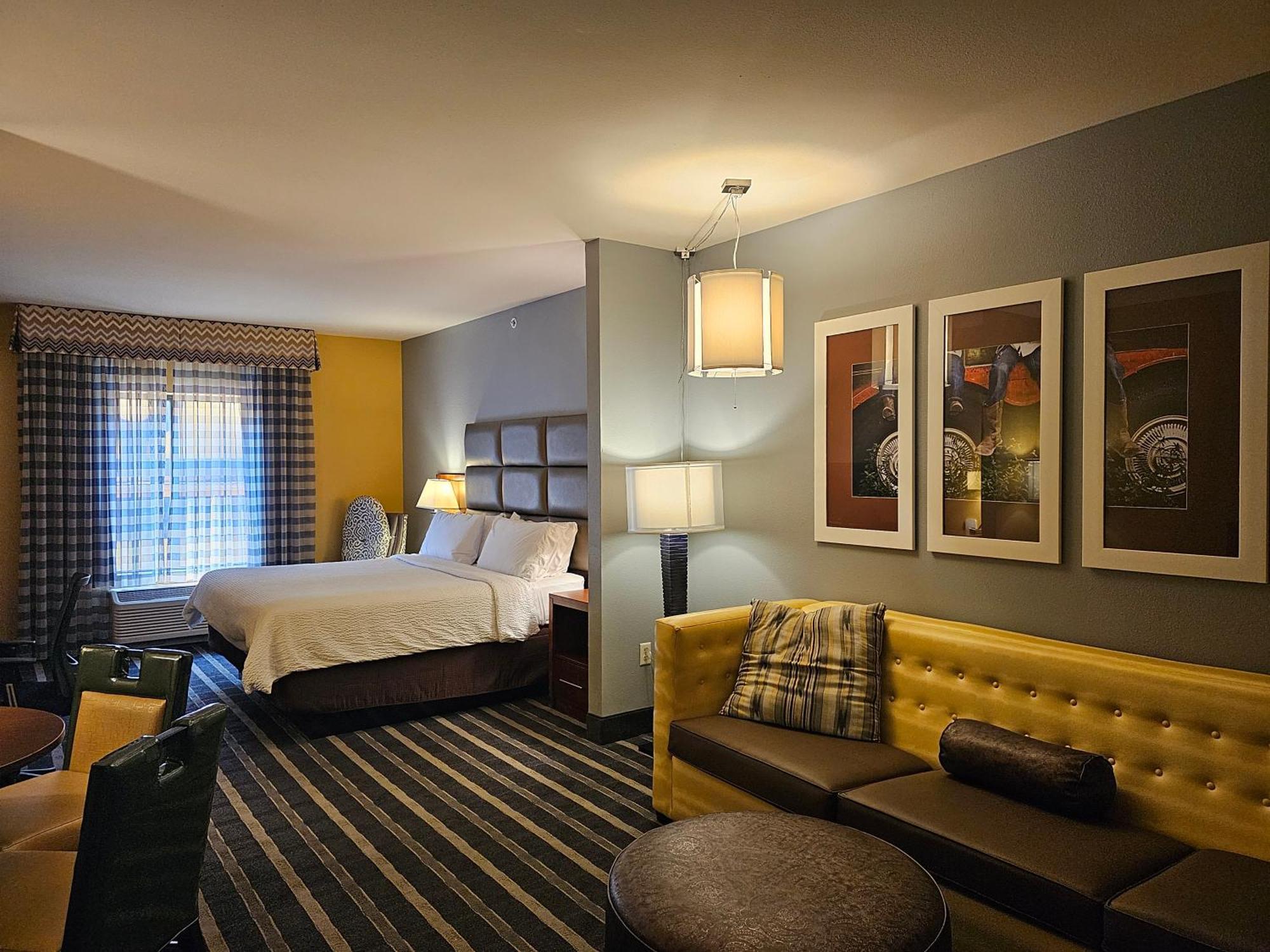 Holiday Inn Express & Suites Perry-National Fairground Area By Ihg Eksteriør billede