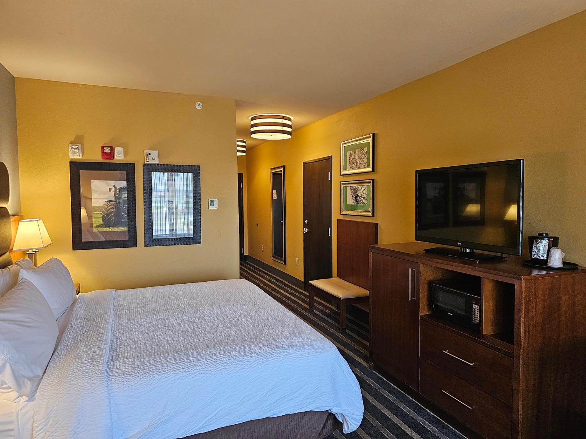 Holiday Inn Express & Suites Perry-National Fairground Area By Ihg Eksteriør billede